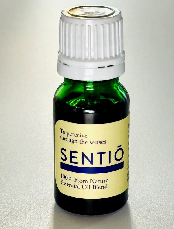 Sentiō Oil, olfactory support of the scalp and hair through aromatherapy.